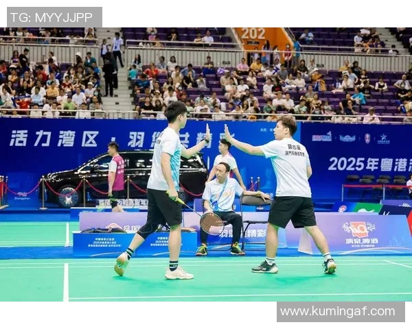 深圳羽毛球队比赛经验的创新与变革引发热议 深圳羽毛球队比赛经验的创新与变革引发热议