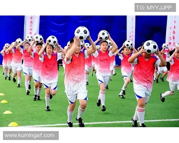 足球明星在失去孩子后重拾信念与爱的旅程