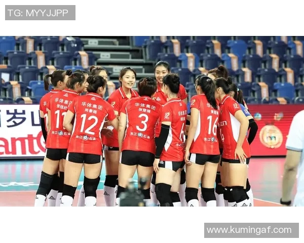 南京排球队在邀请赛中以83分稳居积分榜首位